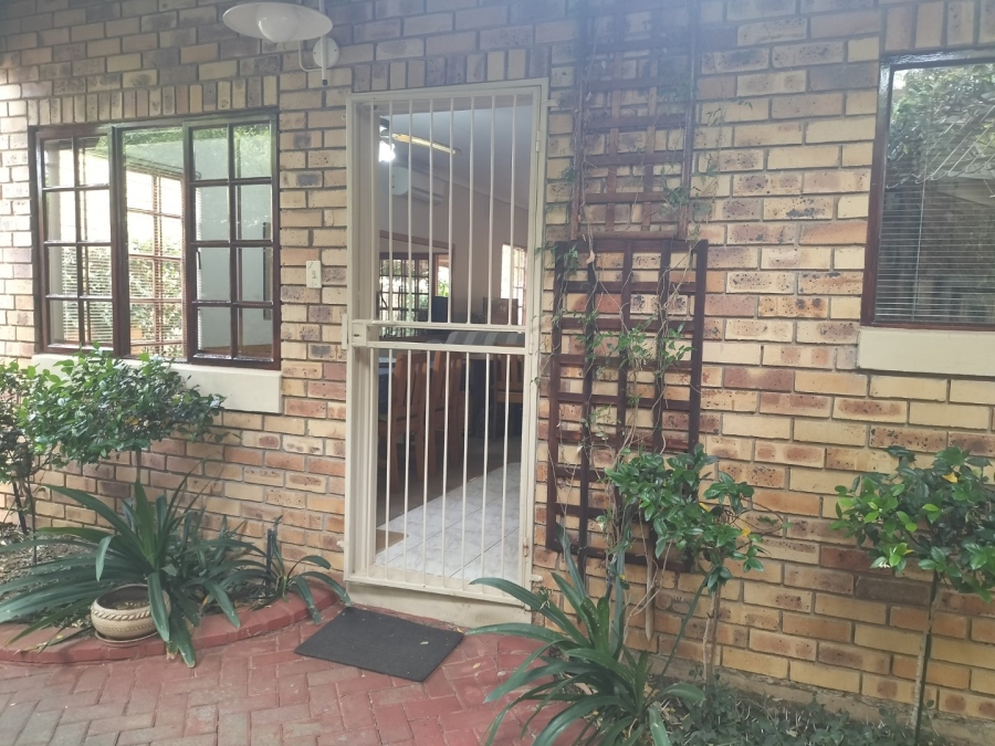 3 Bedroom Property for Sale in Langenhovenpark Free State